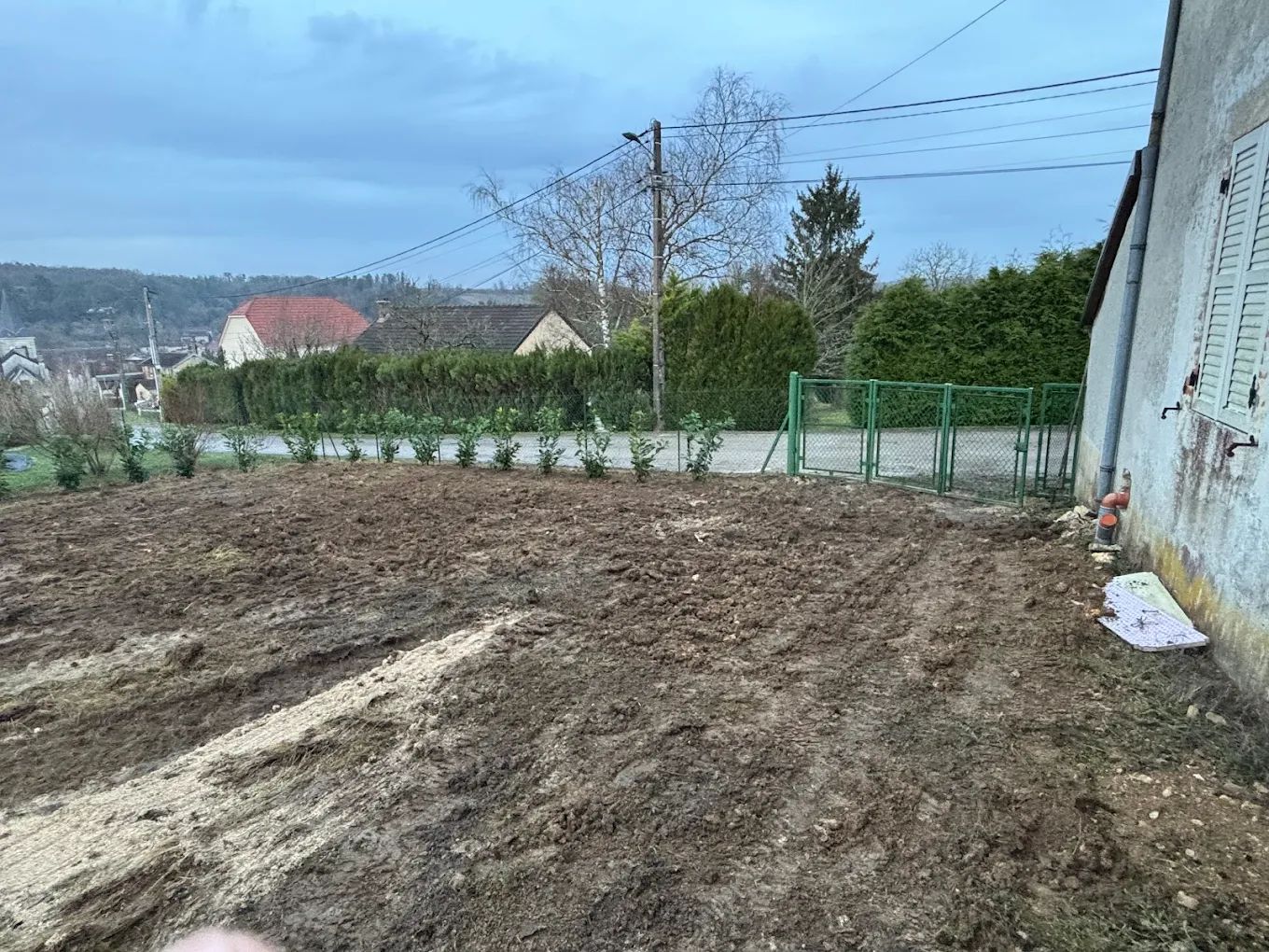 Travaux de terrassement dans l'Aube à proximité de Cunfin